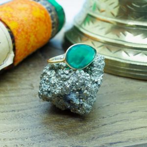 bague plaqué or et onyx vert