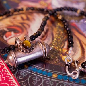 Collier Boîte à Prière Jangala