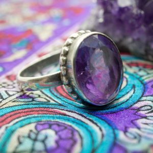 Bague ovale argent améthyste