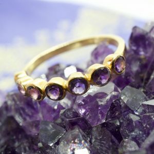 Bague Plaqué Or Mini Pierres Améthyste