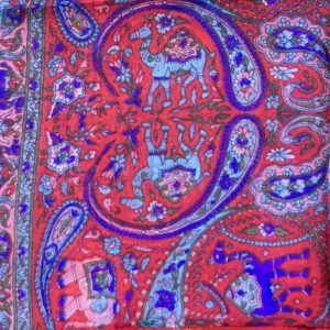 Foulard Soie Rouge à Motifs Dromadaires et Elephants