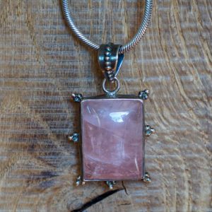Pendentif rectangle quartz rose argent