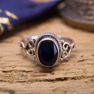 Bague Fine Shey Argent et Saphir Bleu Nuit